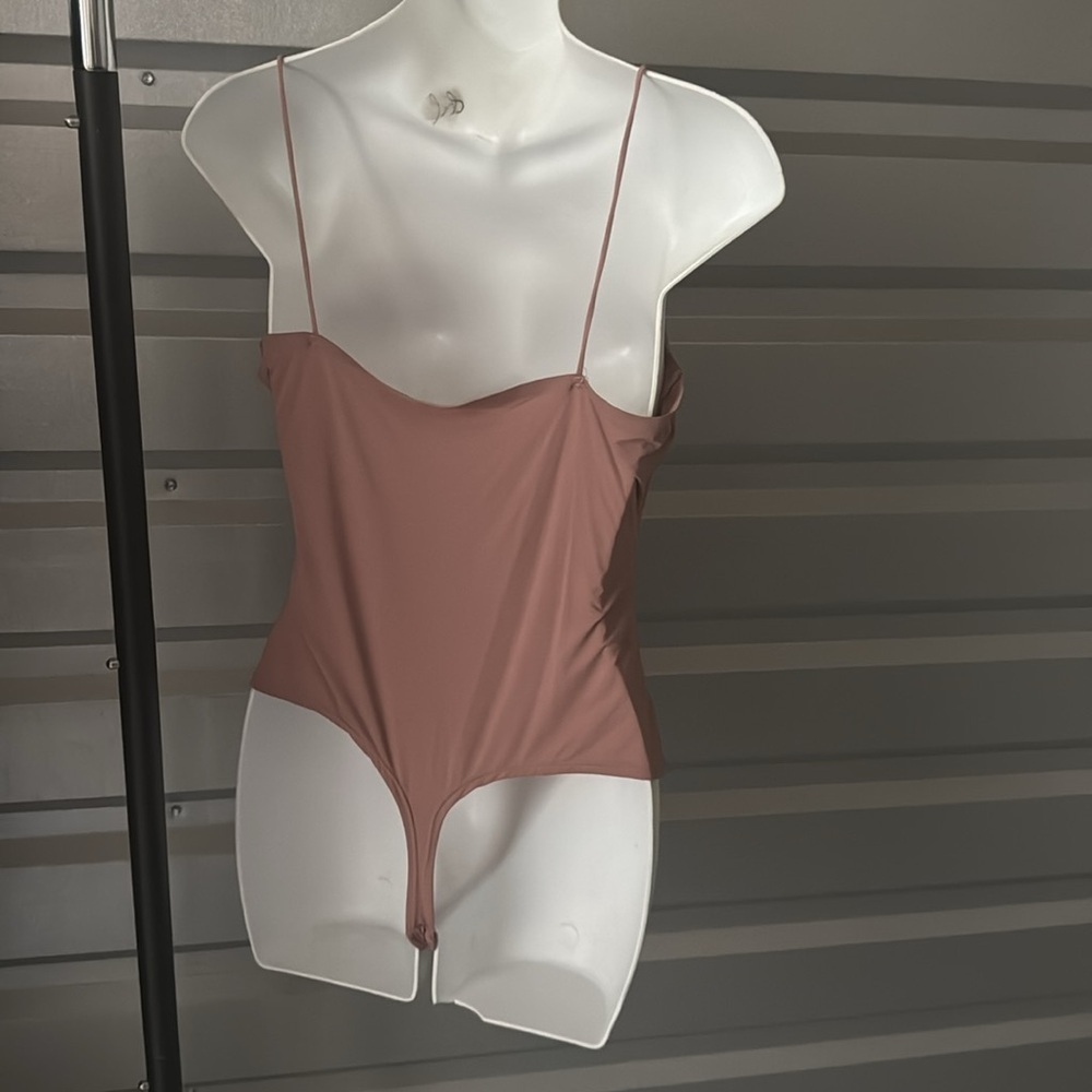 Out from under urban outfitters spandex blend body suit, Size M - Picture 3 of 5